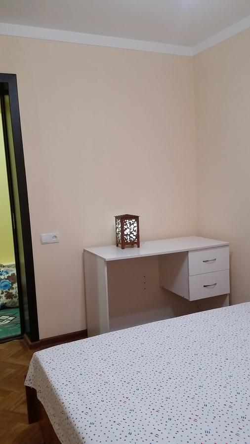 Guest House Sharq 21 Khodjent Extérieur photo